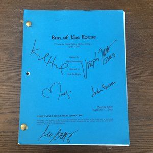 RARE ORIGINAL WB TV Sitcom Script RUN OF THE HOUSE